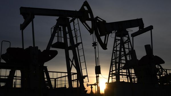 Цена нефти марки Brent поднялась выше 76 долларов за баррель