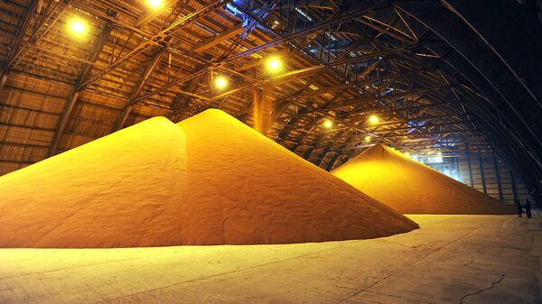 Около 70% американских фермеров не могут купить удобрения, показал опрос