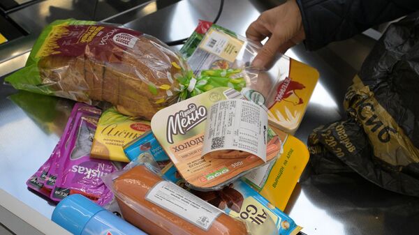 Число продуктовых дискаунтеров в России будет расти, предположила эксперт