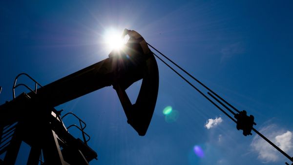 Доходы России от экспорта нефти в июне превысили показатели прошлого года