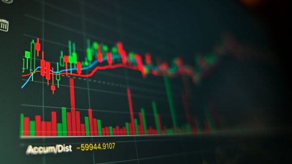Российский рынок акций за основную сессию снизился на 0,15%