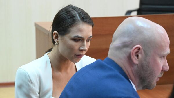 Суд в Москве прекратил дело о банкротстве блогера Лерчек