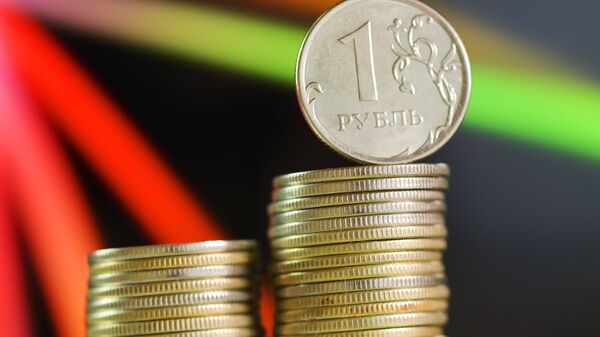 ВВП России в феврале снизился