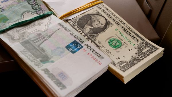 В ЦБ оценили курс рубля к доллару