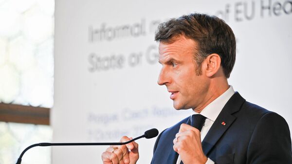 "Просто позор": во Франции набросились на Макрона после угроз Ирану