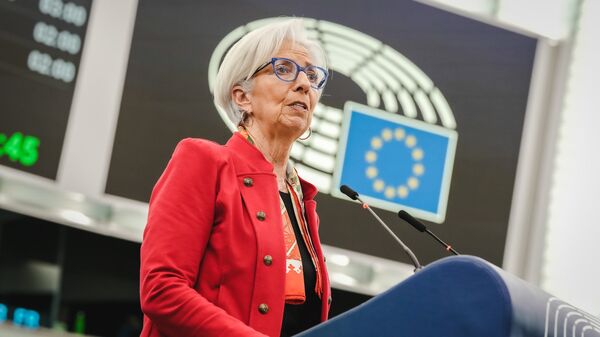 Глава ЕЦБ заявила, что не собирается досрочно уходить с поста