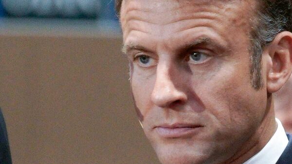 Во Франции высмеяли "базуку" Макрона