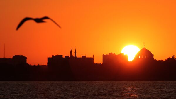 Названы города на Черном море, где вырос спрос на квартиры посуточно