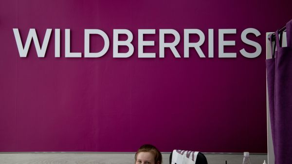 Wildberries зафиксировал всплеск интереса к товарам с интернет-мемом "67"