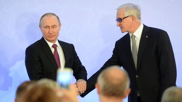 Путин оценил сверхприбыль в связи с ближневосточным кризисом, заявил Шохин