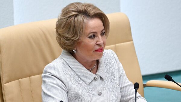 Матвиенко обсудила с главой Минтранса тему субсидий на авиабилеты
