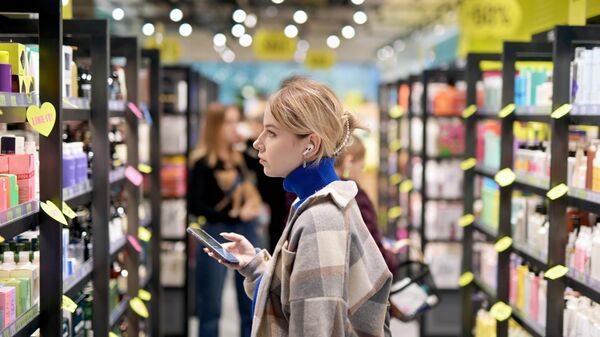 В России вырос интерес к отечественной парфюмерии и косметике