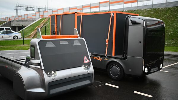 Между Россией и Китаем в этом году запустят беспилотные грузовики