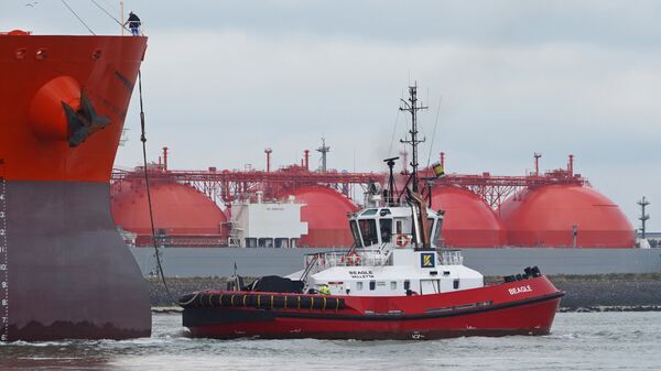 Азия лишится до 40–50 миллиардов кубометров СПГ из-за ситуации с Ормузом