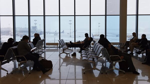 Россияне стали реже срываться в спонтанные поездки, заявили в РСТ