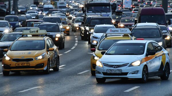 Дилеры оценили долю машин старше десяти лет в российском автопарке