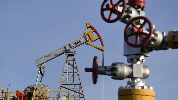Россия обеспечит интересы Казахстана в транспортировке нефти, заявил Песков