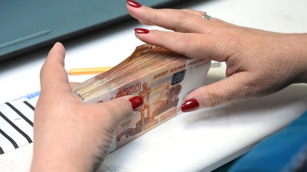 Медианная зарплата в вакансиях в России в I квартале выросла на 13%