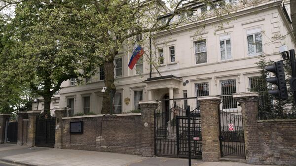 Россиян на борту задержанного в Ла-Манше танкера нет, сообщило посольство