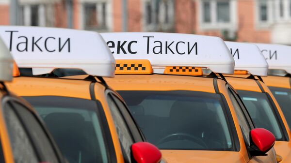 В Госдуме просят разработать меры поддержки многодетных таксистов