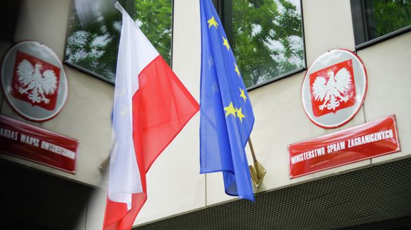 "Противоречит интересам": в Варшаве сделали тревожное для Украины заявление