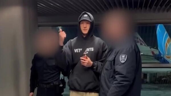 Жена комика Сабурова закроет бизнес в России