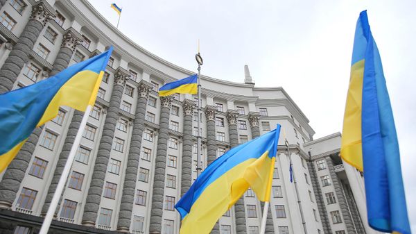 Украина до конца дня должна выплатить МВФ долг в 171 миллион долларов