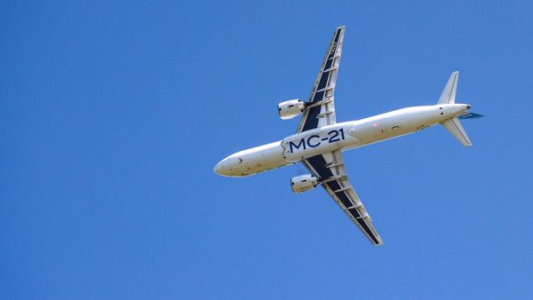 Минпромторг проработает лизинговые инструменты для гражданских самолетов