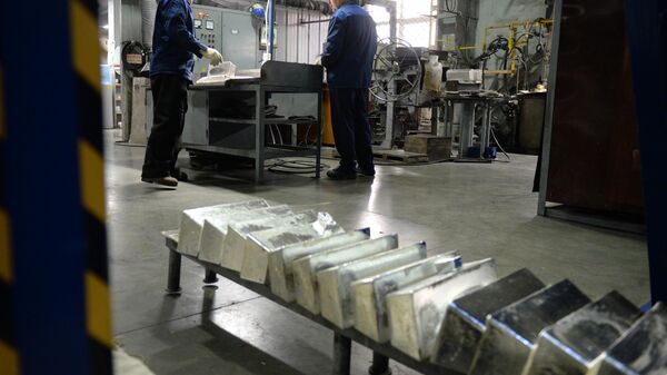 Биржевая цена серебра увеличила темпы снижения