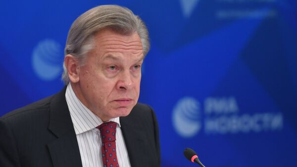 Пушков прокомментировал продление США лицензии на продажу нефти из России