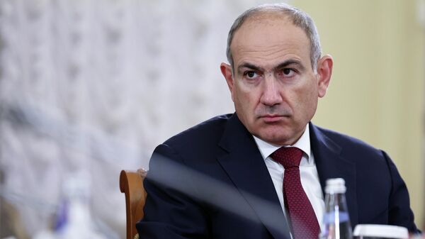 Медведев: Пашиняна прогонят, если Армения перейдет на европейские цены